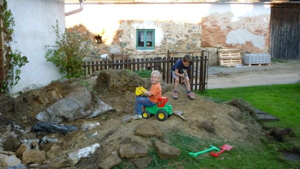 4 přizvali jsme těžkou techniku